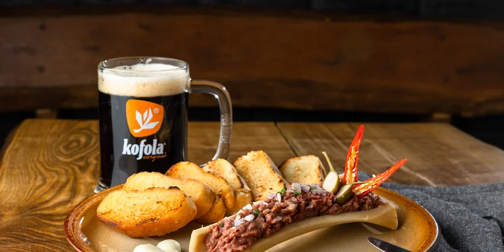 Burger s hranolčekmi alebo Tatarák s nápojom na Vysokej