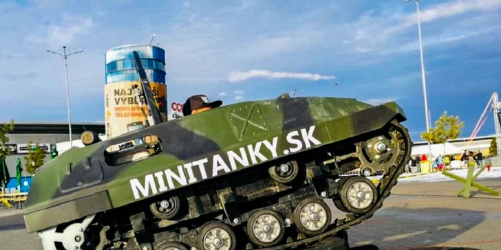 Zažite adrenalínovú jazdu na MINI TANKOCH a streľbu z paintballovej zbrane pri Košiciach