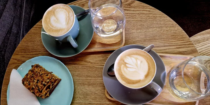 Kávička, koláč, limonáda či chai latte pri Dóme svätej Alžbety