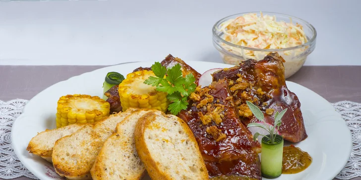 À la carte gurmánska večera a vstupy do podmanivého wellness