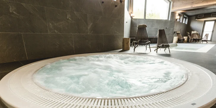 Neobmedzený wellness s večerou alebo masážou v Arietes Marmont Resort