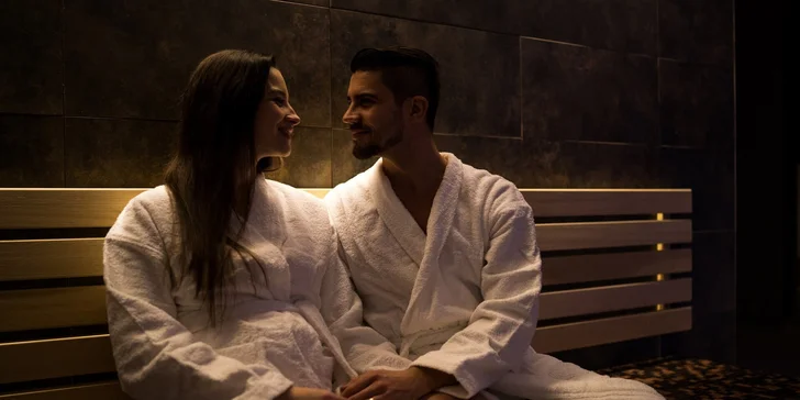 À la carte gurmánska večera a vstupy do podmanivého wellness