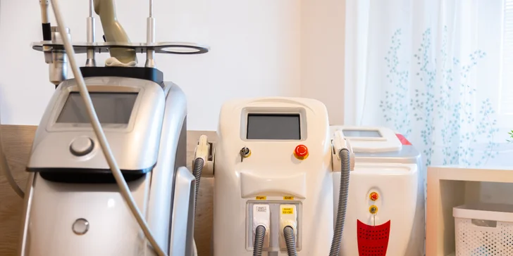 FACE CLEAN: Diamantová mikrodermabrázia a kyslíková terapia krku a dekoltu alebo celej tváre