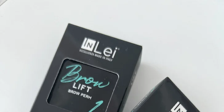 Lash filler, laminácia alebo farbenie obočia hennou