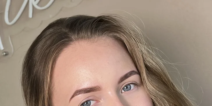 Lash filler, laminácia alebo farbenie obočia hennou