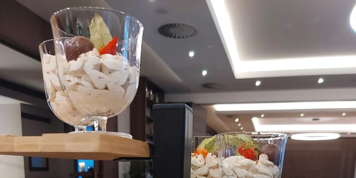 Neobmedzený wellness s večerou alebo masážou v Arietes Marmont Resort
