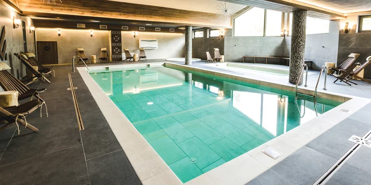Neobmedzený wellness s večerou alebo masážou v Arietes Marmont Resort