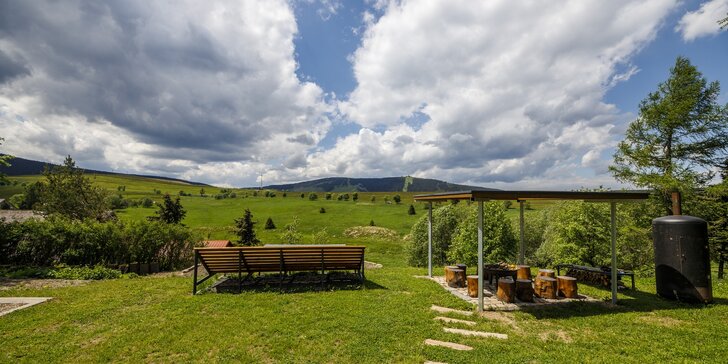 Relax blízko vrchu Klínovec: 4* hotel s privátnym wellness, izba s raňajkami alebo štúdio s kuchyňou