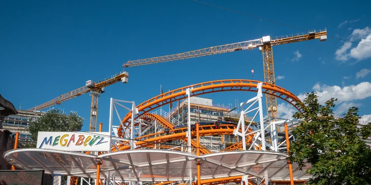 Zábavný park Prater: Balíčky miernejších aj extrémnych kolotočov