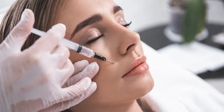 Novinka: Výplň pier, kruhov pod očami či modelovanie tváre kyselinou HA MODELHA