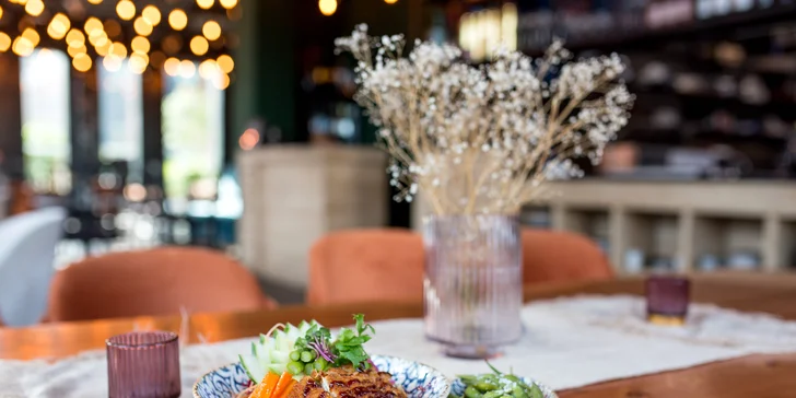 Lahodné sushi sety alebo Chicken Bowl od majstra šéfkuchára