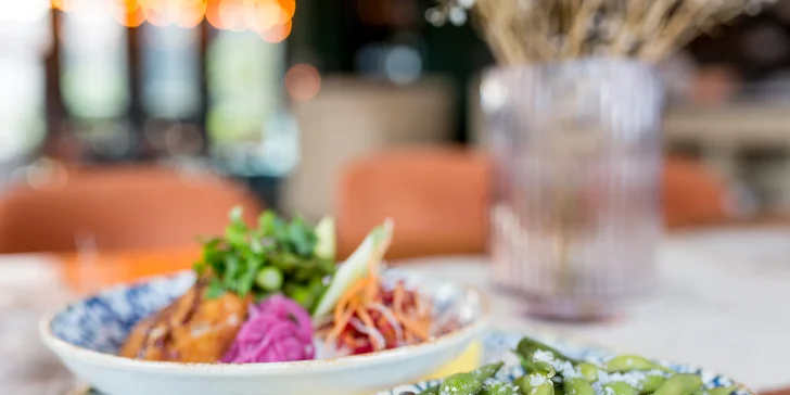 Lahodné sushi sety alebo Chicken Bowl od majstra šéfkuchára