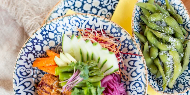 Lahodné sushi sety alebo Chicken Bowl od majstra šéfkuchára