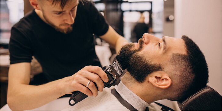 Pánsky strih vlasov a úprava brady v Sparkle Barbershope