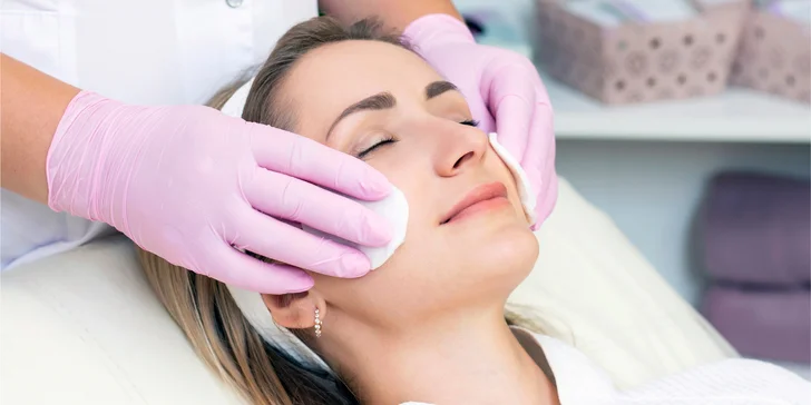 Hĺbkové revitalizačné ošetrenie pleti s diagnostikou