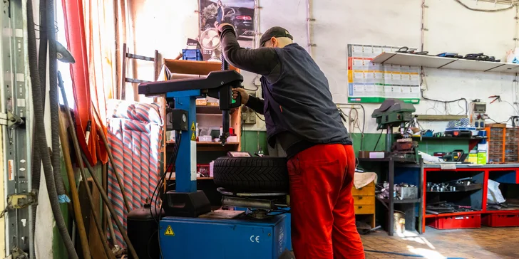 Kompletné prezutie, výmena letných kolies za zimné či sezónne uskladnenie
