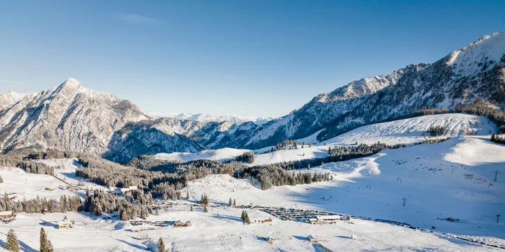 Dovolenka v Alpách: moderný hotel s raňajkami či polpenziou a saunami len 2 km od svahu
