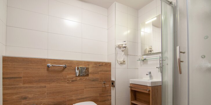 Doprajte si dokonalý relax v kúpeľoch Trenčianske Teplice: ubytovanie s polpenziou a wellnessom