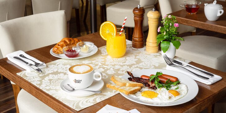 4* hotel v srdci štadiónu futbalovej Slávie: ubytovanie s raňajkami aj čaj o piatej v Café Louvre