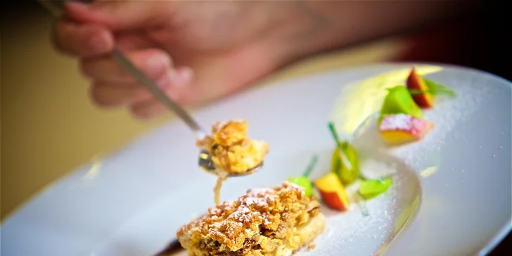 4* hotel v srdci štadióna futbalovej Slavie: ubytovanie s raňajkami