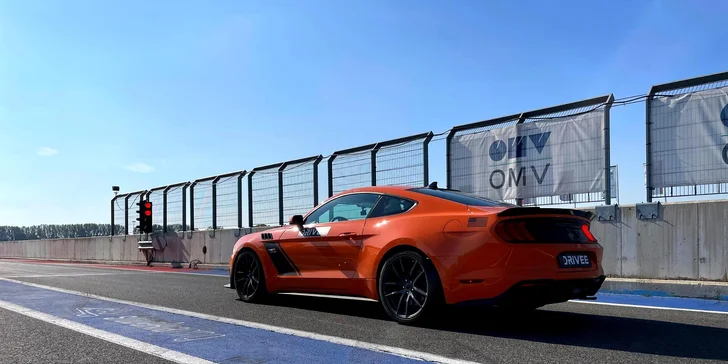Jazda na okruhu Slovakia Ring či na letiskovej dráhe vo FORD MUSTANG ROUSH STAGE 3