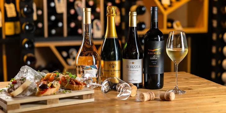 Degustácia štyroch svetových vín v Portofino s kanapkami