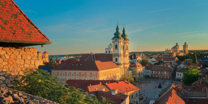 Čarovný advent v Budapešti, na zámku cisárovnej Sisi aj s ochutnávkou vína v Údolí krásnych žien