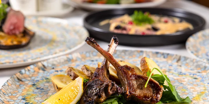3-chodové degustačné menu s mäsom alebo morskými plodmi