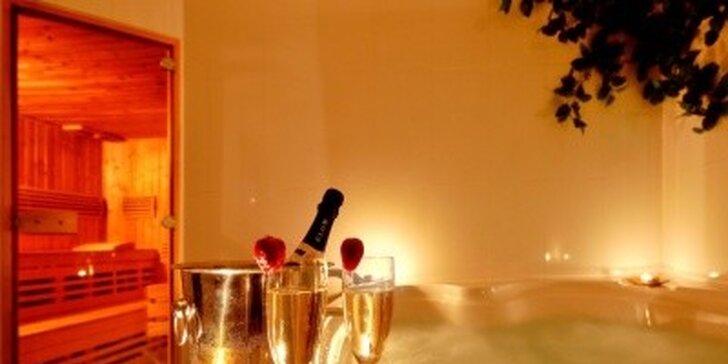 26 eur za 2-hodinový privátny vstup pre DVOCH do luxusného relax centra v hoteli Premium****.  Skvelý darček pre vás a vášho partnera nielen na sviatok Valentína. Zľava 53%!