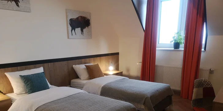 Spoznajte krásu poľských Beskýd: hotel len 1 km od hraníc, izba s balkónom a polpenzia