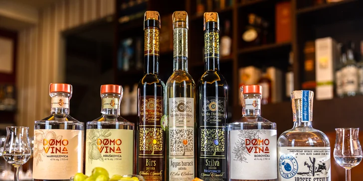 Degustácia lahodných ovocných destilátov a borovičky Karpatský balík