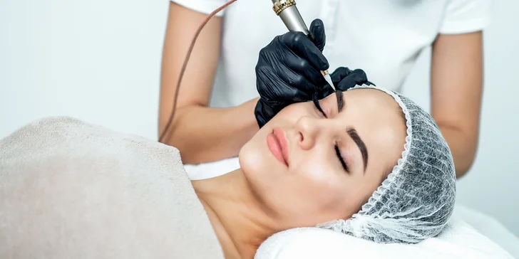 Microblading obočia: Klasický alebo so shadingom (tieňovaním)
