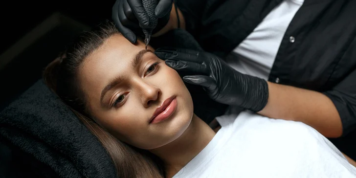 Microblading obočia: Klasický alebo so shadingom (tieňovaním)
