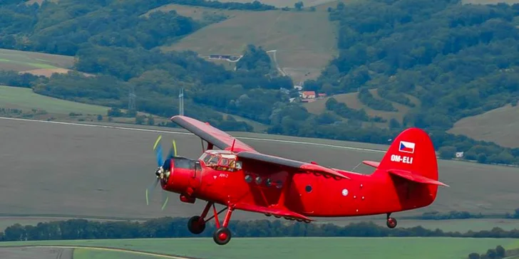 ANTONOV AN-2: Zažite let na najväčšom lietajúcom dvojplošníku na svete