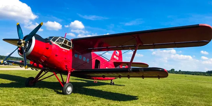 ANTONOV AN-2: Zažite let na najväčšom lietajúcom dvojplošníku na svete