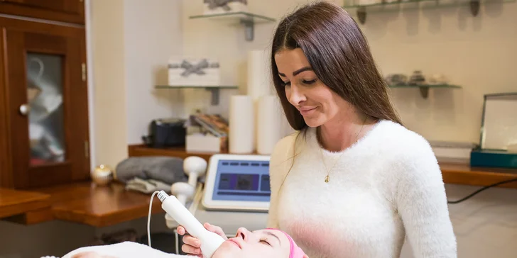 Balíčky čistenia pleti v novootvorenom GlamBeauty studio