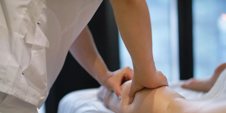 Masáže, kraniosakrálna terapia či maderoterapia, aj permanentky
