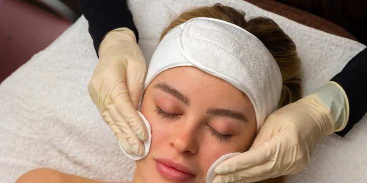 Revitalizačné ošetrenie Vitamin Power C, rádiofrekvencia tváre, hĺbkové čistenie, lash lift mihalníc a laminácia obočia