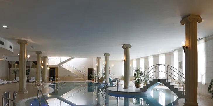 Pobyt v 4* hoteli v Karlových Varoch s wellness a masážou
