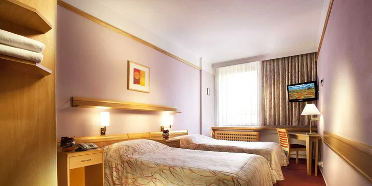 Pobyt medzi vinicami na južnej Morave: hotel s raňajkami, bowlingom a letnou degustáciou vín