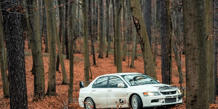 Jazda na MITSUBISHI LANCER EVOLUTION IX: Ako vodič aj spolujazdec