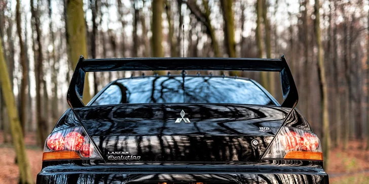 Jazda na MITSUBISHI LANCER EVOLUTION IX: Ako vodič aj spolujazdec