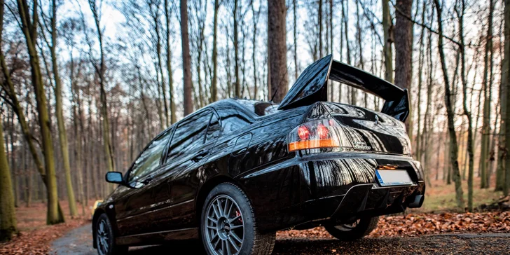 Jazda na MITSUBISHI LANCER EVOLUTION IX: Ako vodič aj spolujazdec