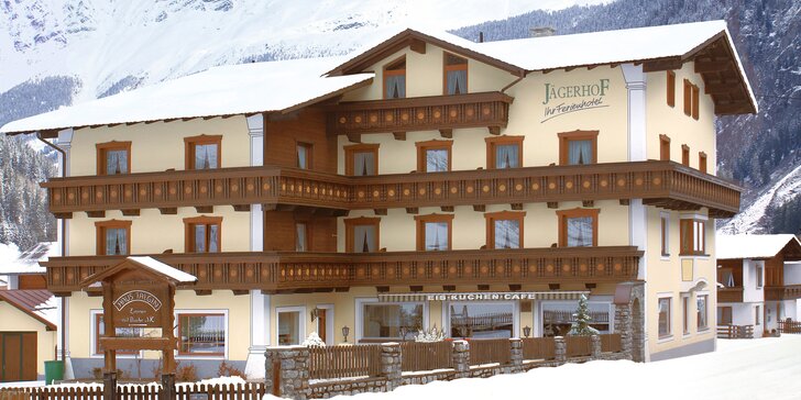 Zima či začiatok jari v rakúskom Tirolsku: izba pre 1–3 osoby, polpenzia aj zľava do wellness