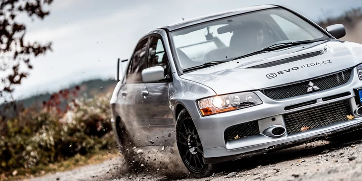 Ostrá jazda na MITSUBISHI LANCER EVOLUTION IX s majstrom Českej republiky v rally Pavlom Valouškom