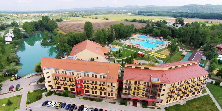 Rodinné wellness pobyty so vstupom do Thermal parku Patince - 1 noc ZADARMO