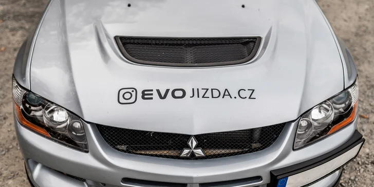 Ostrá jazda na MITSUBISHI LANCER EVOLUTION IX s majstrom Českej republiky v rally Pavlom Valouškom