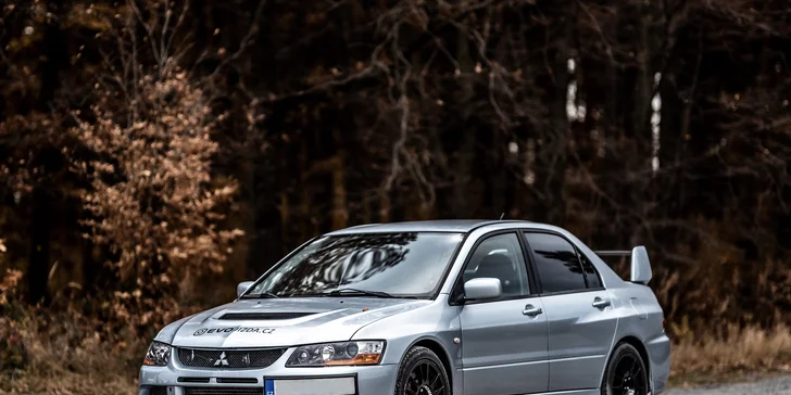 Ostrá jazda na MITSUBISHI LANCER EVOLUTION IX s majstrom Českej republiky v rally Pavlom Valouškom