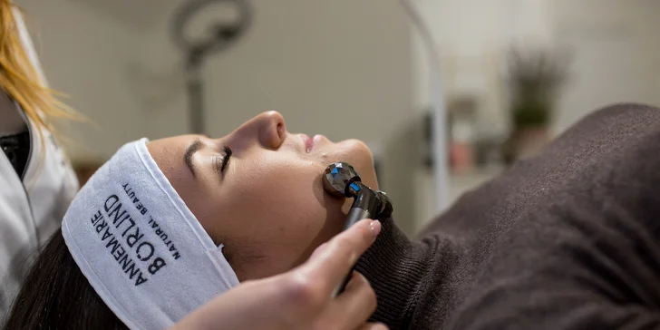 Pleťové ošetrenie na mieru, 4D mihalnice, laminácia obočia aj lash lift