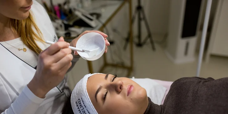 Pleťové ošetrenie na mieru, 4D mihalnice, laminácia obočia aj lash lift